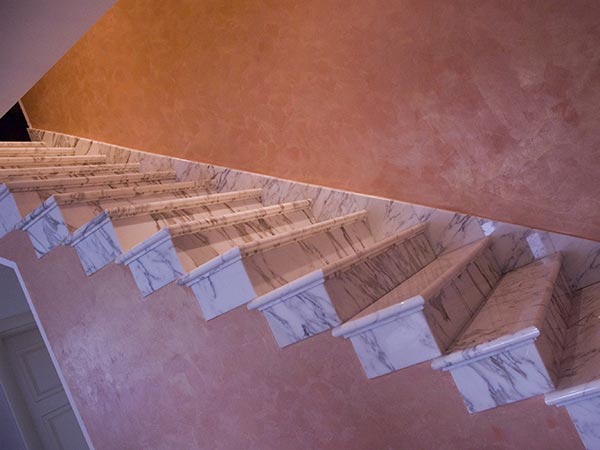 Scale con pedate in pietra